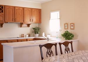 無垢材を使った一枚板のテーブル